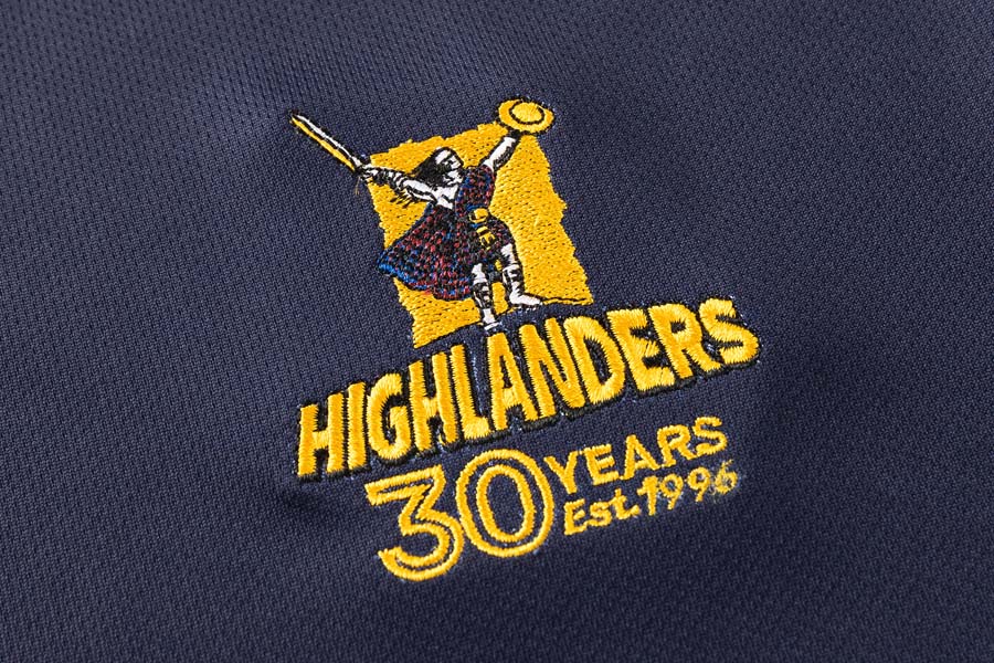 HIGHLANDERS MENS 2026 AUTHENTIC REPLICA TRAINING JERSEY