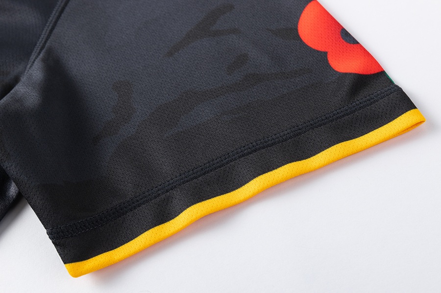 HURRICANES - MENS PRO TRAINING TEE 3