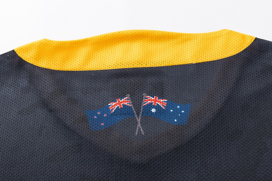 HURRICANES - MENS PRO TRAINING TEE 3